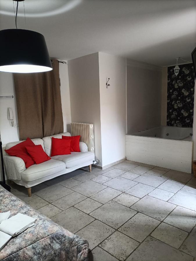 Apartment Simone Лечче Экстерьер фото